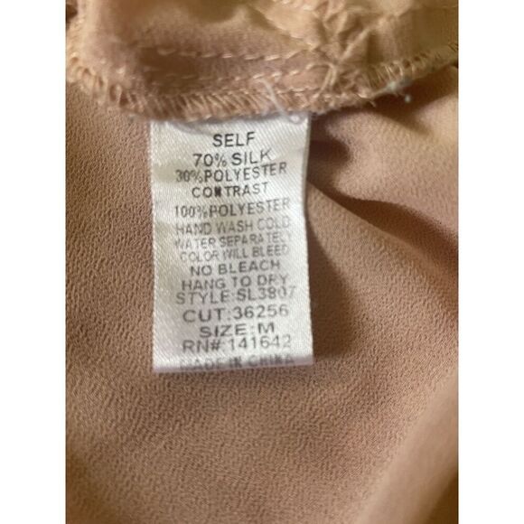 She + Sky Women’s Pink Lace Blouse M 70% Silk Boho Peasant Romantic Style - Picture 5 of 7